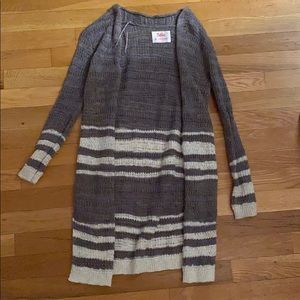 Cute long sweater with slits on the bottom